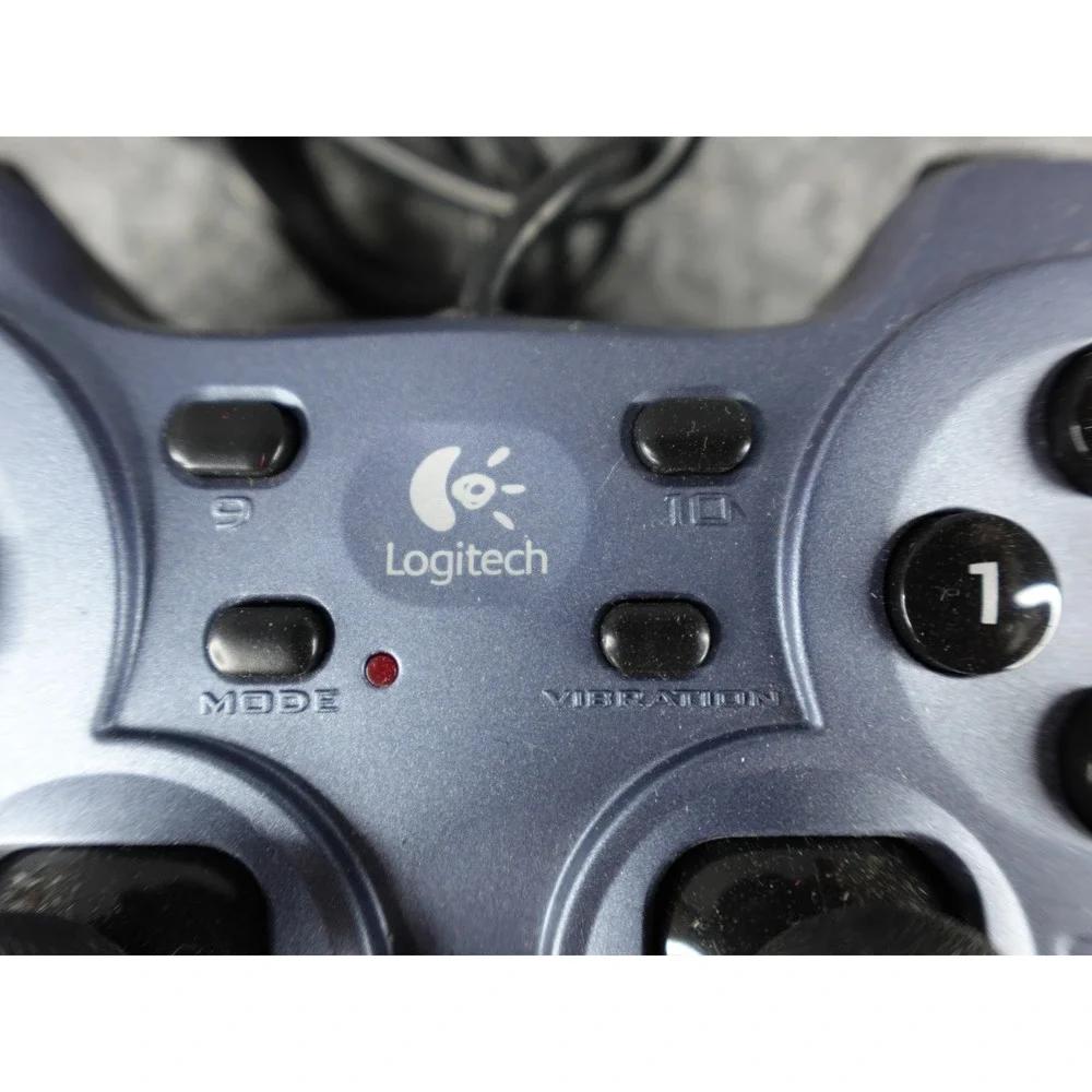 Logitech RumblePad 2 USB Game Controller Black Blue‎ Vibration PC Gaming